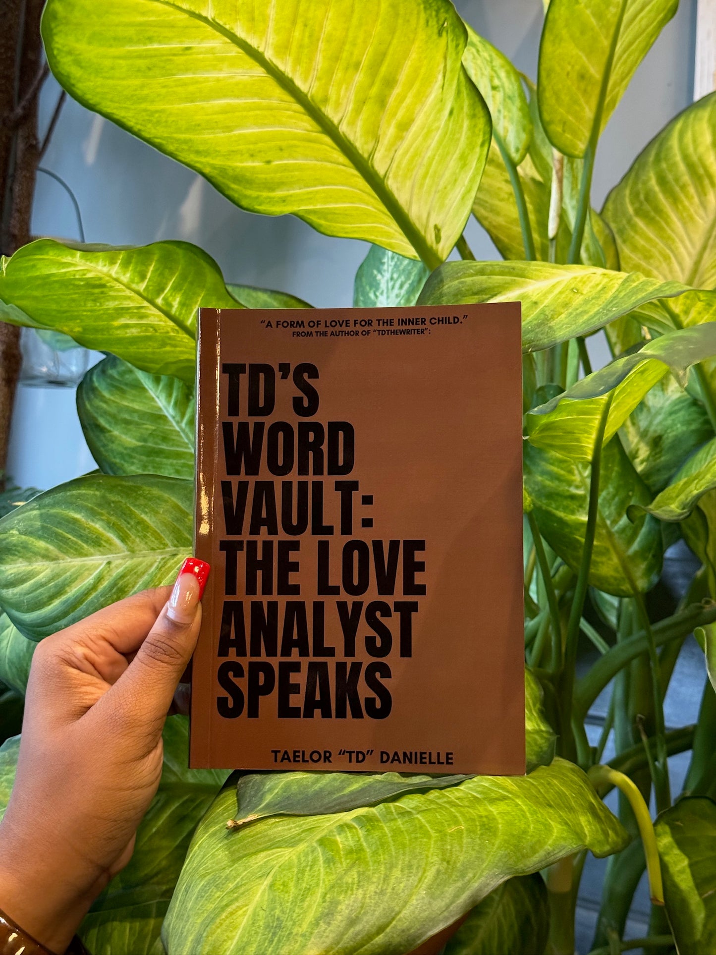 Book: TD’s Word Vault : The Love Analyst Speaks. 🌸